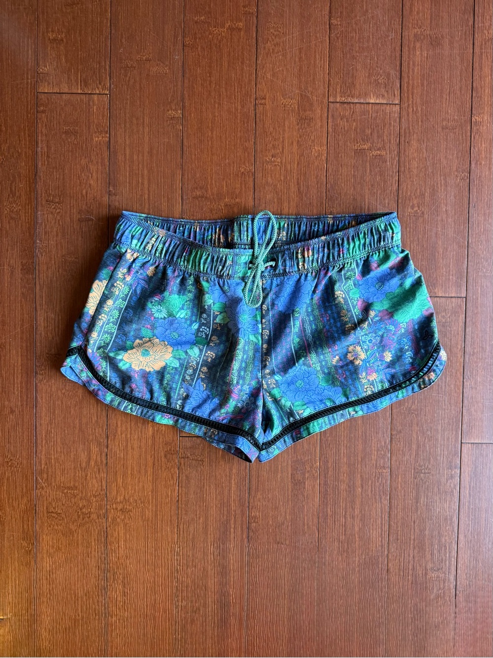 Prana Floral Dolphin Running Athletic Shorts - Size S